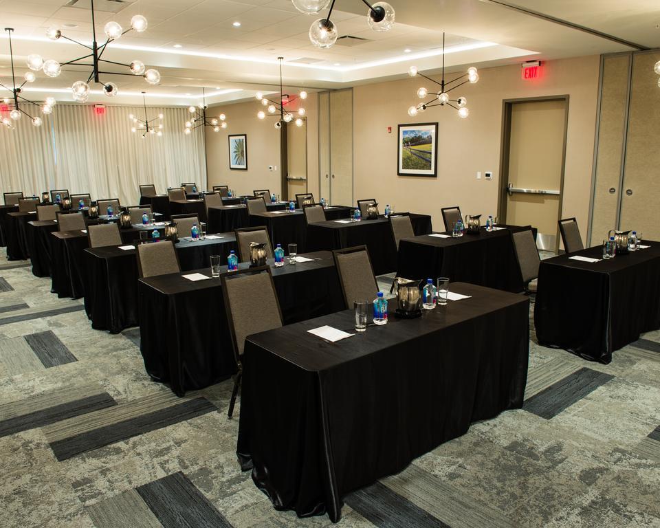 Cambria Hotel Mcallen Convention Center Buitenkant foto